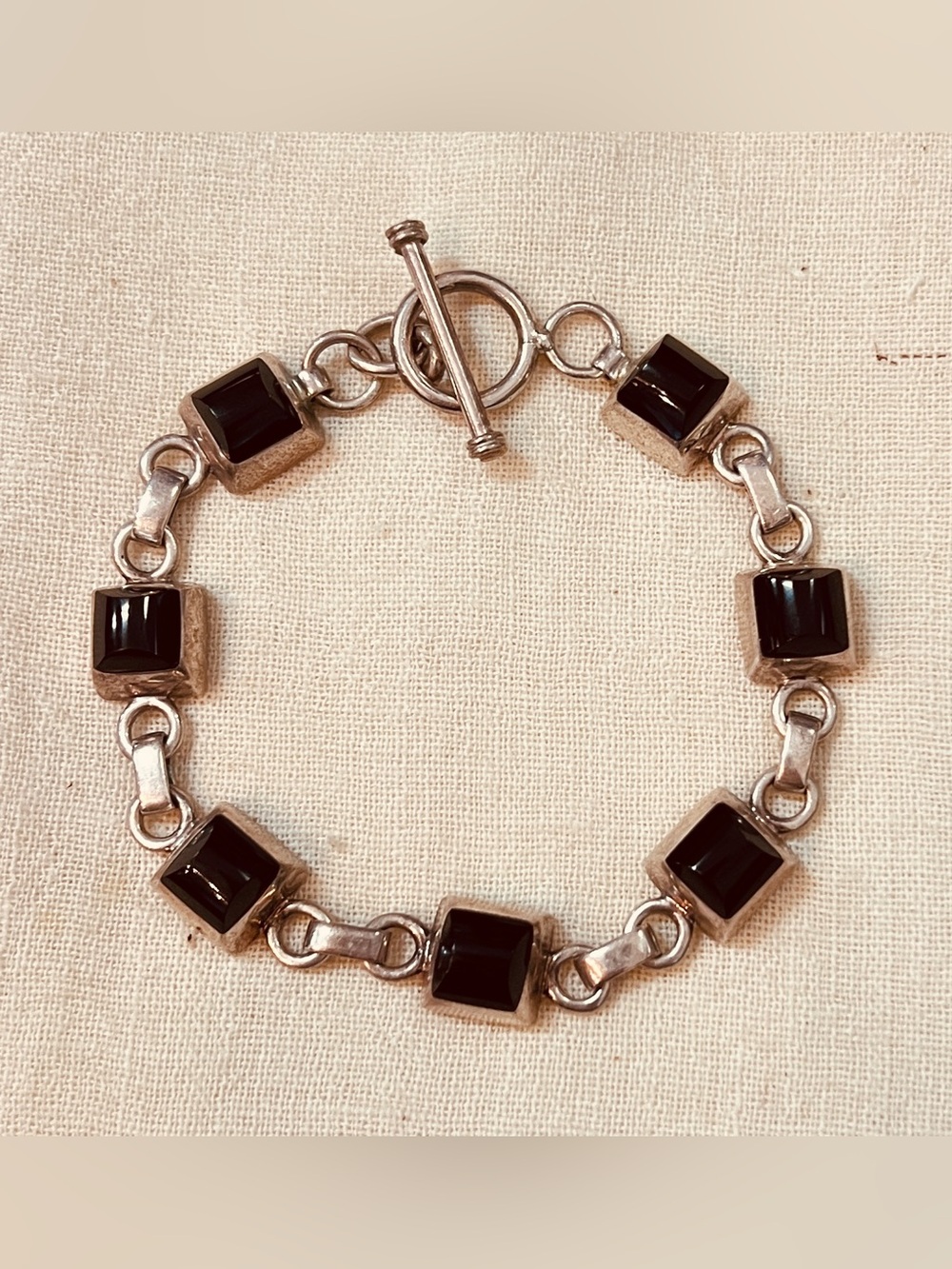 Silpada Silver Bracelet with Black Onyx, Sterling Silver 9.25, stunning piece!